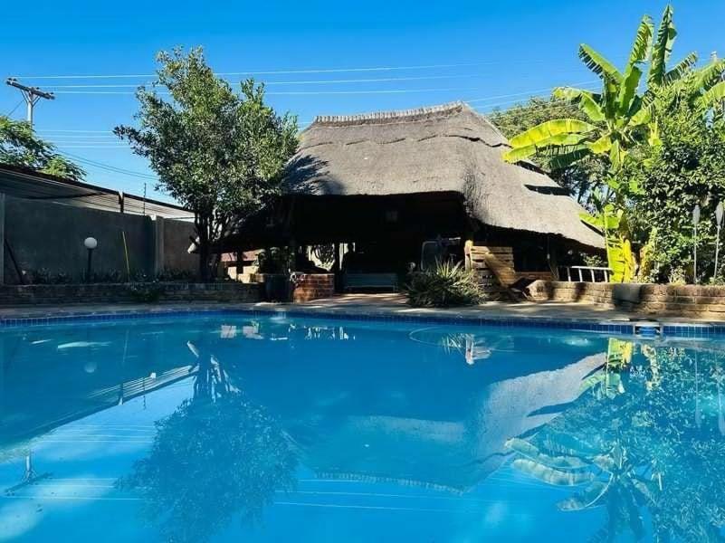 Birdville Bnb Guest House Gaborone Exterior foto