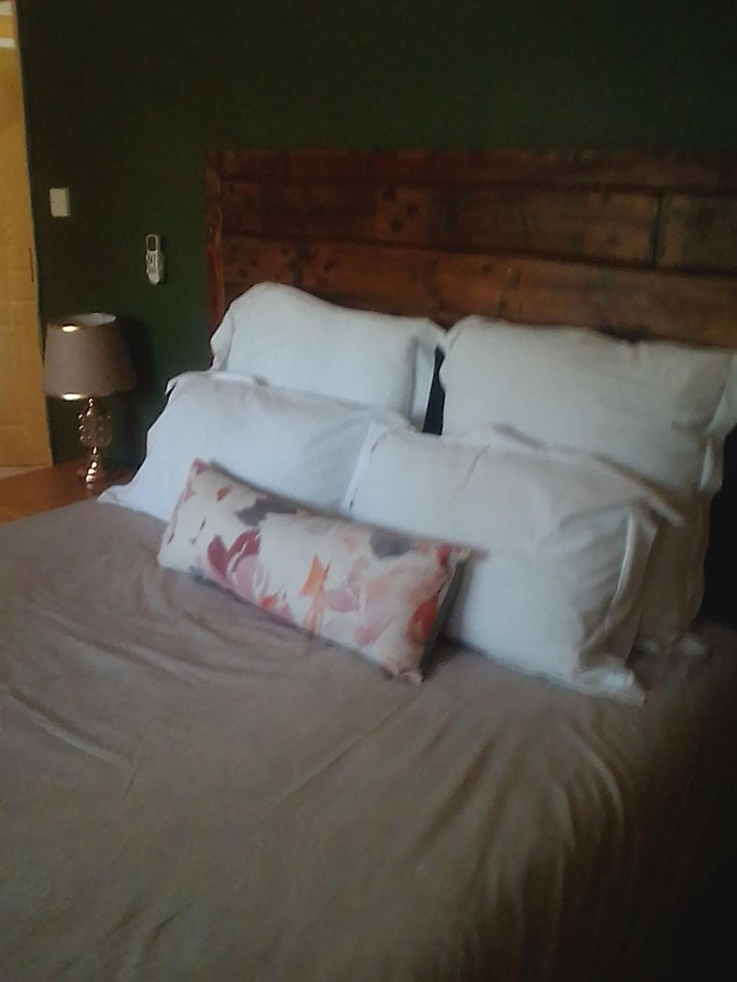 Birdville Bnb Guest House Gaborone Exterior foto