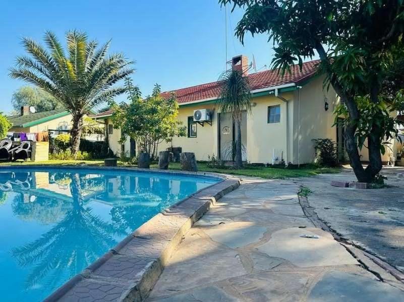 Birdville Bnb Guest House Gaborone Exterior foto