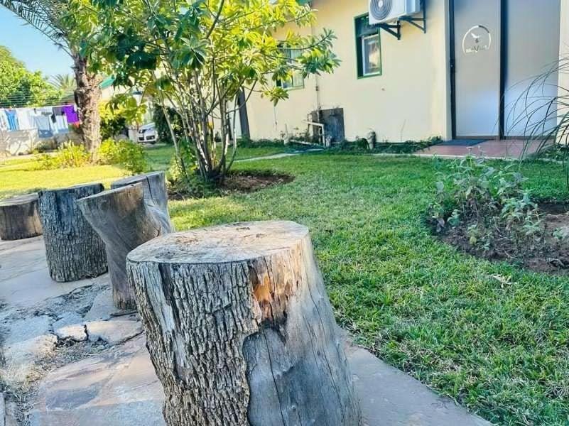 Birdville Bnb Guest House Gaborone Exterior foto