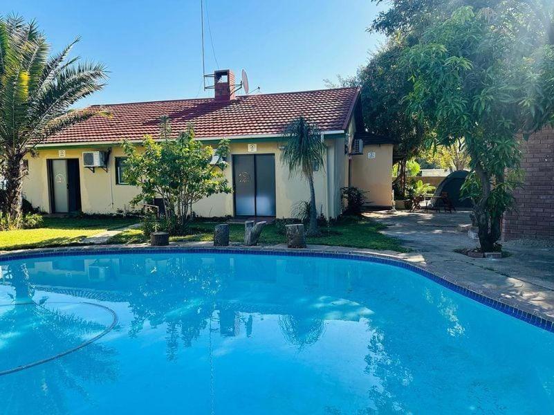 Birdville Bnb Guest House Gaborone Exterior foto