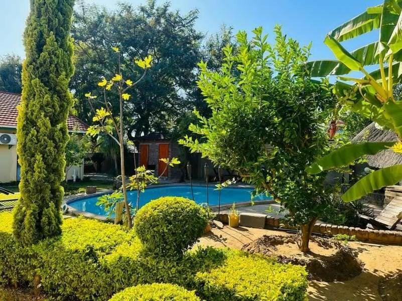 Birdville Bnb Guest House Gaborone Exterior foto